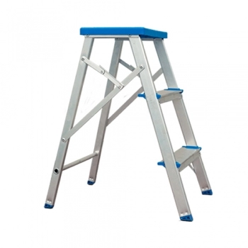 ESCADA ALUMASA BANQUETA 03 DEGRAUS